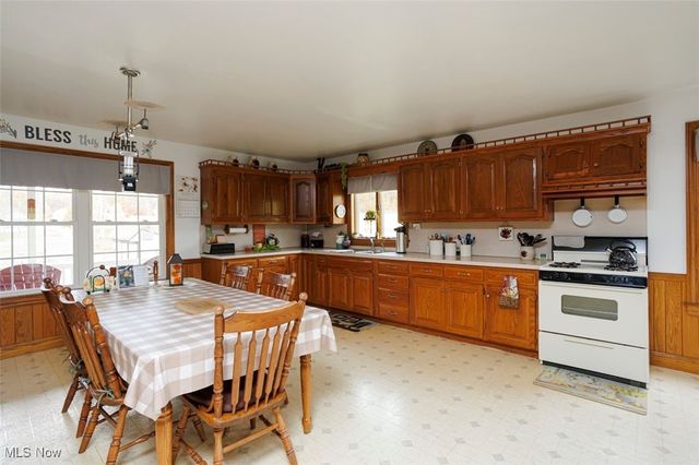 3841 Township Road 110, Millersburg, OH 44654