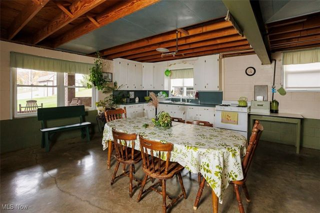 3841 Township Road 110, Millersburg, OH 44654