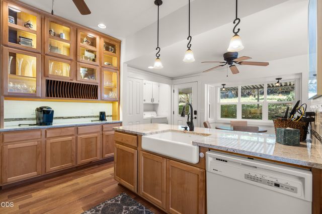 143 Granite Street, Ashland, OR 97520