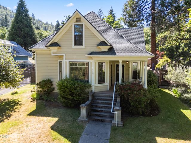 143 Granite Street, Ashland, OR 97520
