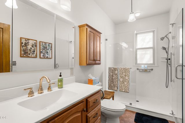 143 Granite Street, Ashland, OR 97520