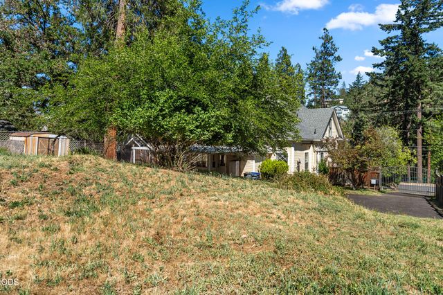 143 Granite Street, Ashland, OR 97520
