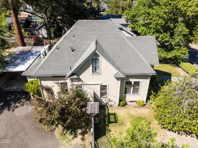 143 Granite Street, Ashland, OR 97520