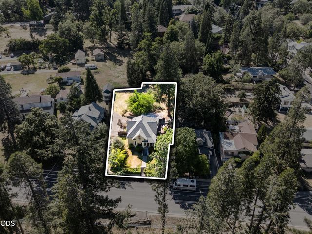 143 Granite Street, Ashland, OR 97520