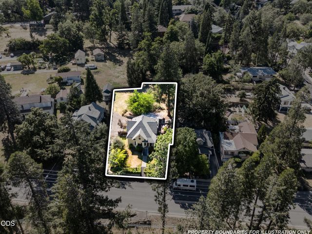 143 Granite Street, Ashland, OR 97520
