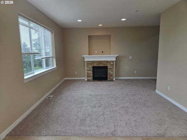 14120 Se STEELE St, Portland, OR 97236