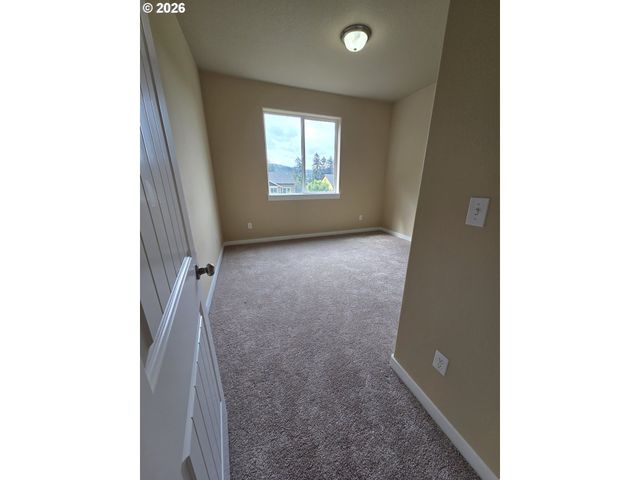 14120 Se STEELE St, Portland, OR 97236