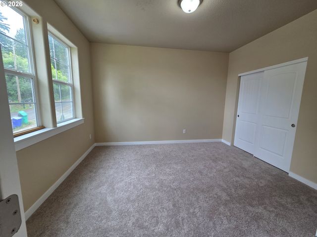 14120 Se STEELE St, Portland, OR 97236