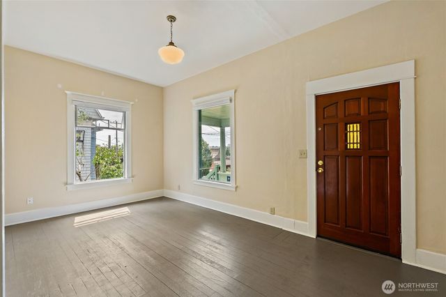 2902 S Jackson Street, Seattle, WA 98144