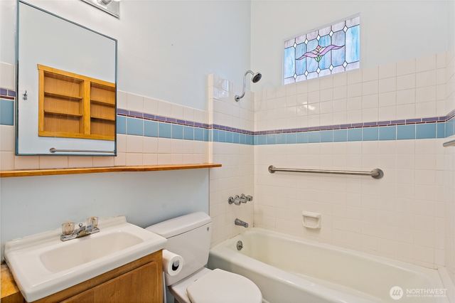 2902 S Jackson Street, Seattle, WA 98144