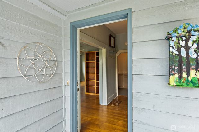2902 S Jackson Street, Seattle, WA 98144