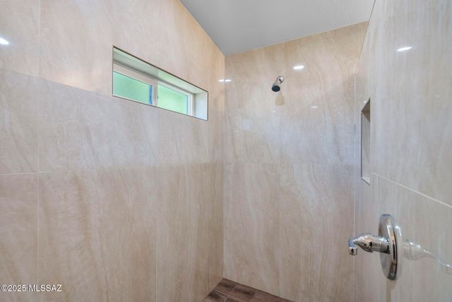 296 Pennsylvania Avenue, Patagonia, AZ 85624