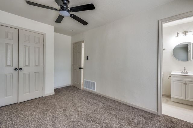 525 Harmon Road, Hurst, TX 76053