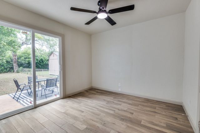 525 Harmon Road, Hurst, TX 76053