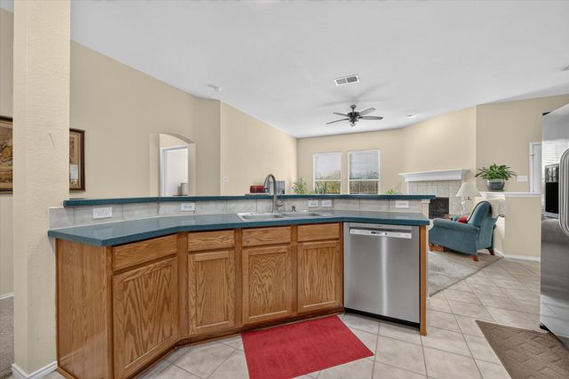 5717 Southern Hills Drive, North Richland Hills, TX 76180