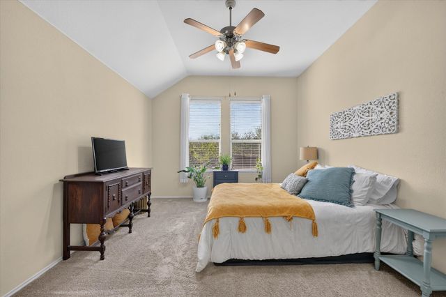 5717 Southern Hills Drive, North Richland Hills, TX 76180