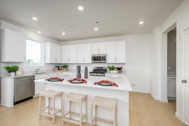 6012 W SAPPHIRE ST, West Jordan, UT 84081