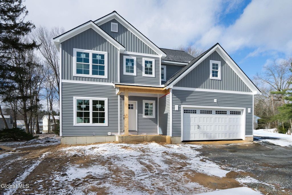 218 Consaul Road, Colonie, NY 12205