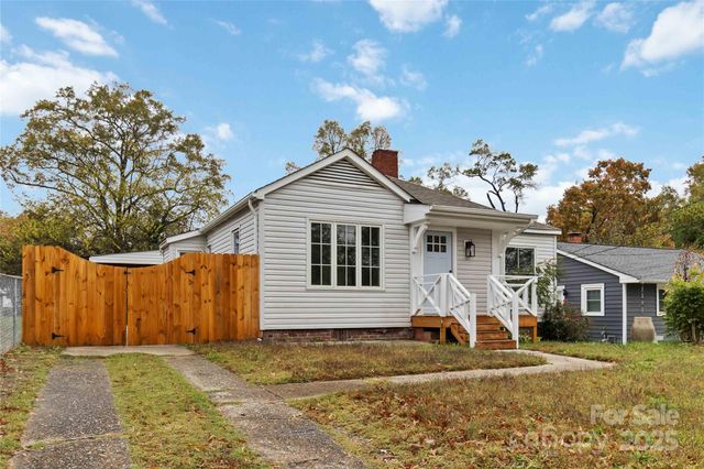 233 Jefferson Avenue NE, Concord, NC 28025