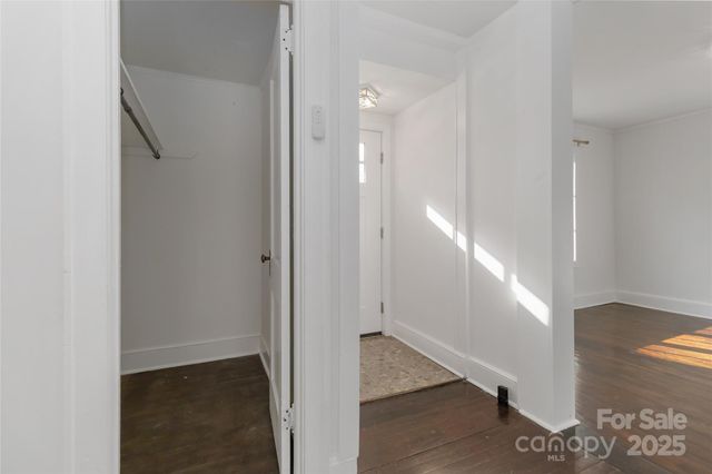 233 Jefferson Avenue NE, Concord, NC 28025