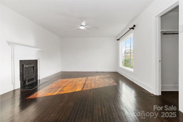 233 Jefferson Avenue NE, Concord, NC 28025