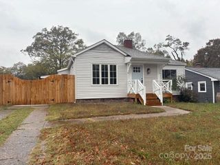 233 Jefferson Avenue NE, Concord, NC 28025
