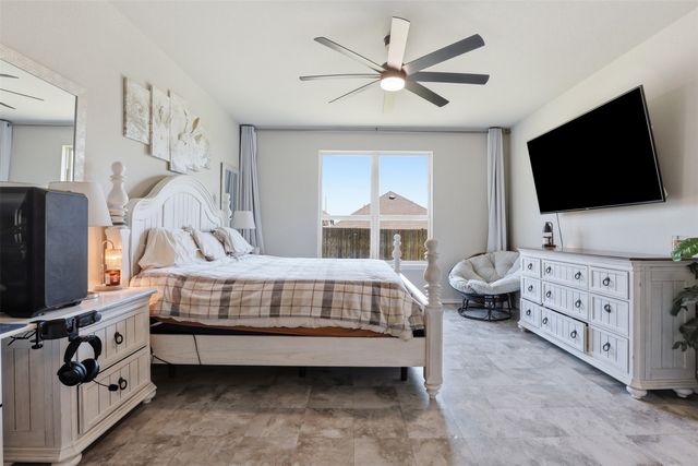 2233 Burning Bush Lane, Waxahachie, TX 75167