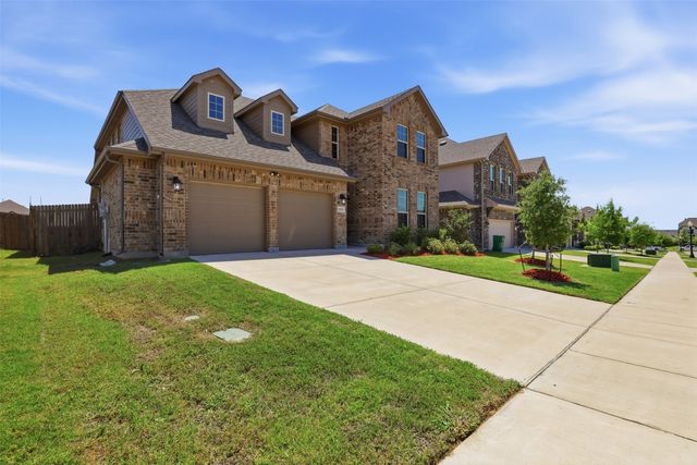 2233 Burning Bush Lane, Waxahachie, TX 75167