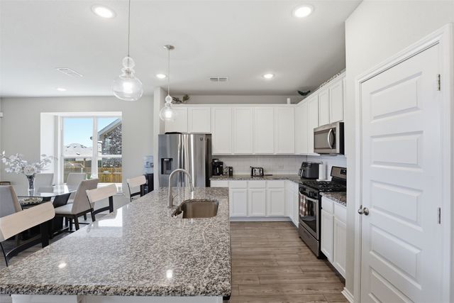 2233 Burning Bush Lane, Waxahachie, TX 75167