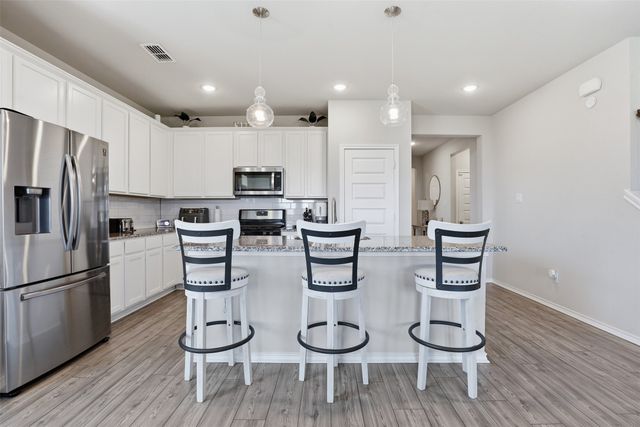 2233 Burning Bush Lane, Waxahachie, TX 75167