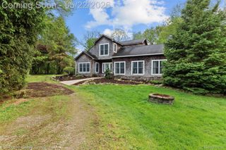 30761 Glenmuer Street, Farmington Hills, MI 48334