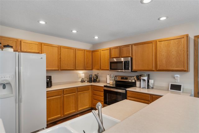 3023 SW Applewood Street, Ankeny, IA 50023