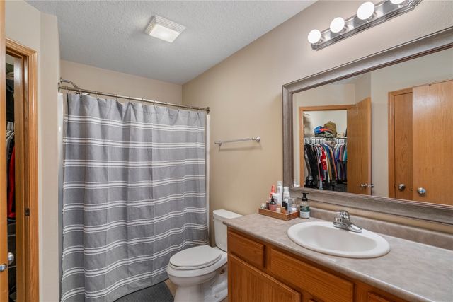 3023 SW Applewood Street, Ankeny, IA 50023