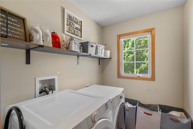 3023 SW Applewood Street, Ankeny, IA 50023