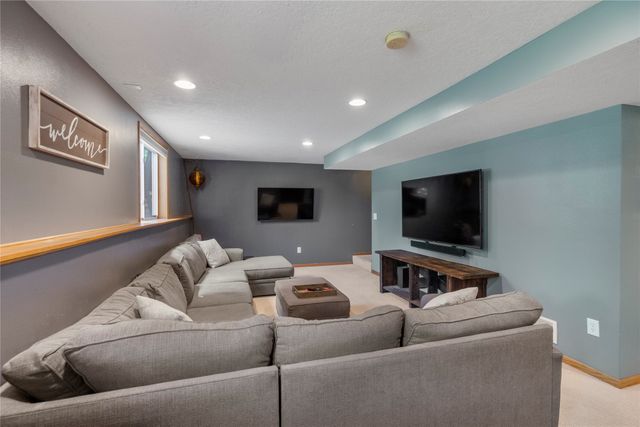 3023 SW Applewood Street, Ankeny, IA 50023