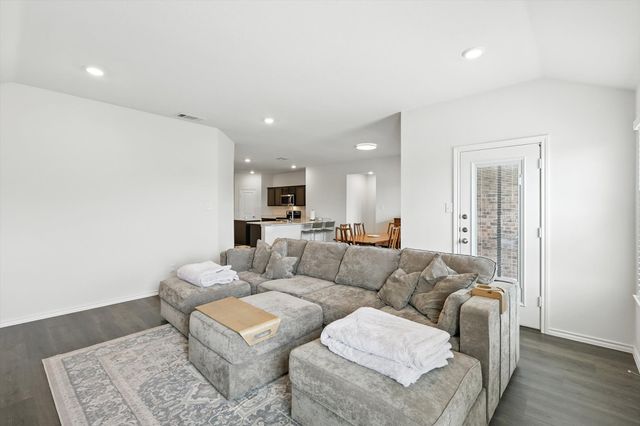 2116 Rosemary Way, Anna, TX 75409