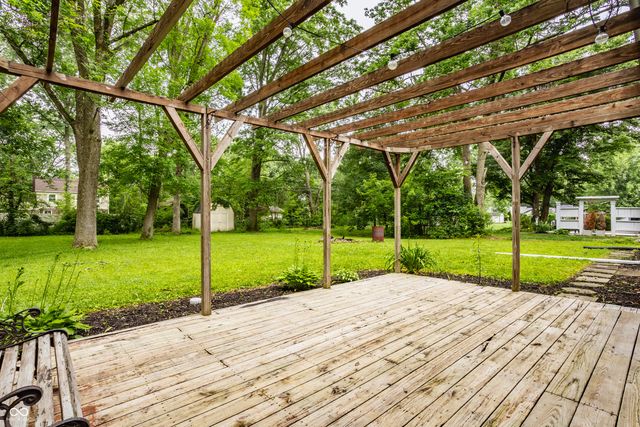 10560 Greentree Drive, Carmel, IN 46032