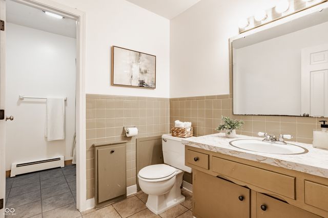 10560 Greentree Drive, Carmel, IN 46032