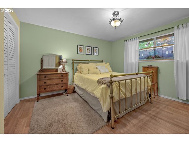 225 ALLENDALE Ct, St Helens, OR 97051