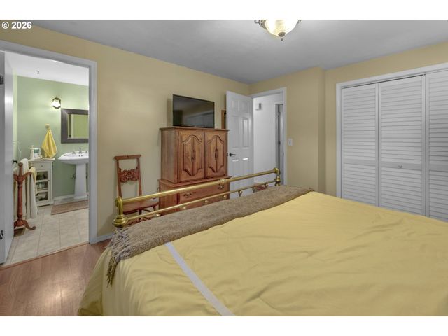 225 ALLENDALE Ct, St Helens, OR 97051