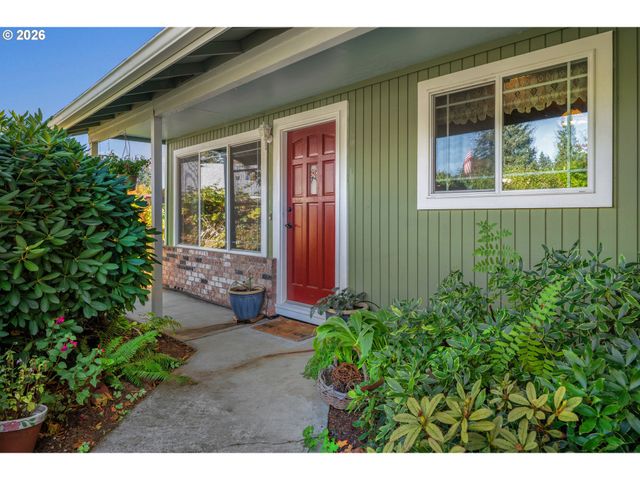225 ALLENDALE Ct, St Helens, OR 97051