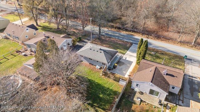 1972 Gunn Road, Holt, MI 48842