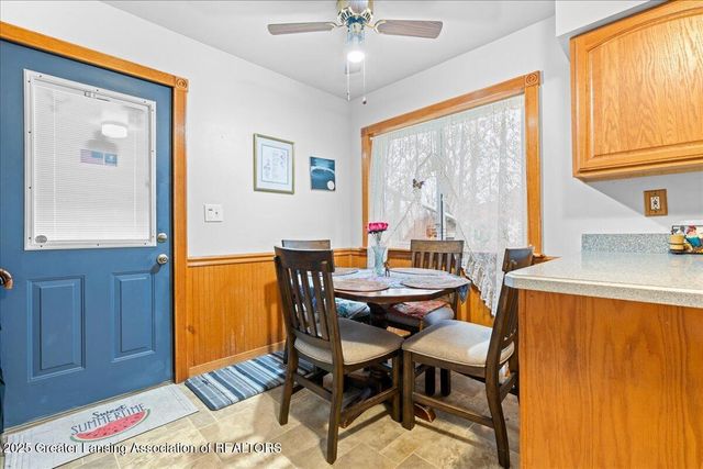 1972 Gunn Road, Holt, MI 48842