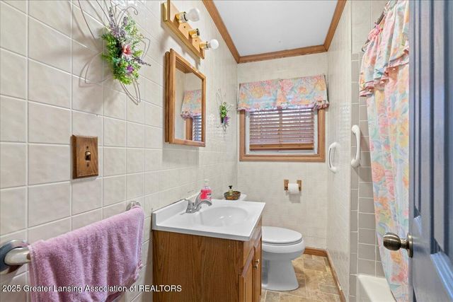 1972 Gunn Road, Holt, MI 48842