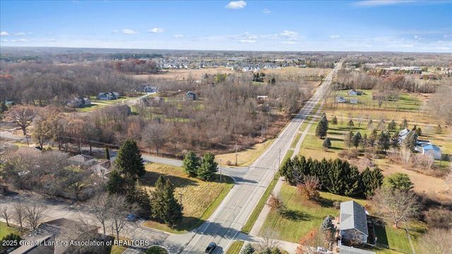 1972 Gunn Road, Holt, MI 48842