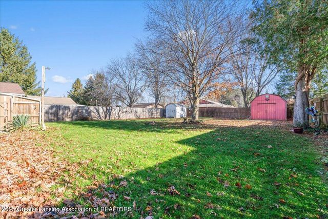 1972 Gunn Road, Holt, MI 48842