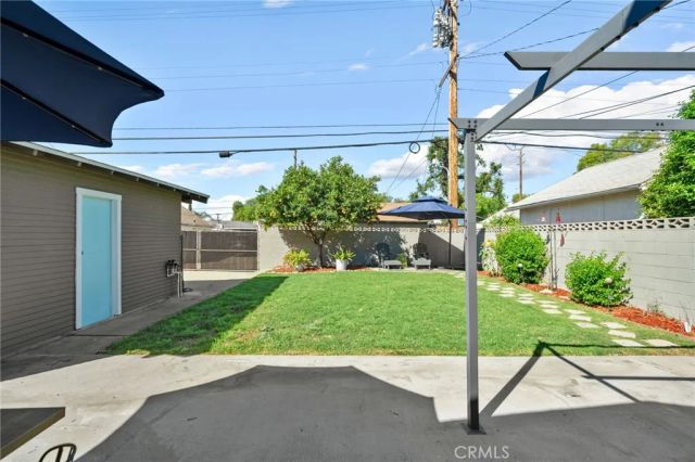 519 N 8th, Upland, CA 91786