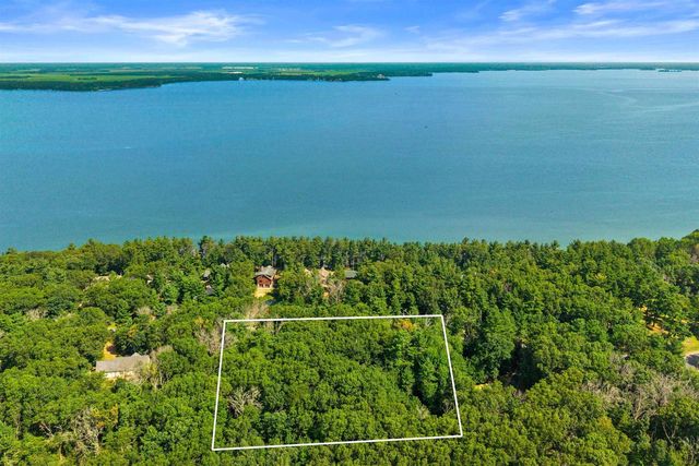 1813 Badger Court, Arkdale, WI 54613