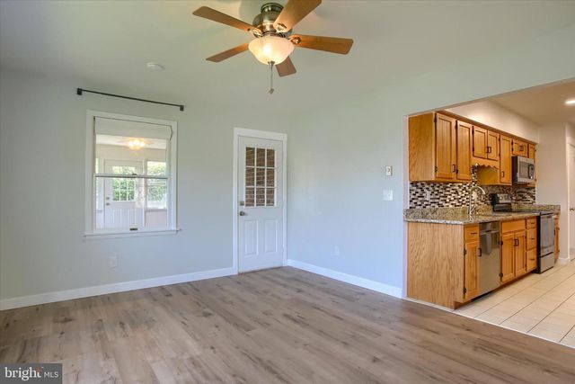 313 CROGHAN DR, Carlisle, PA 17013