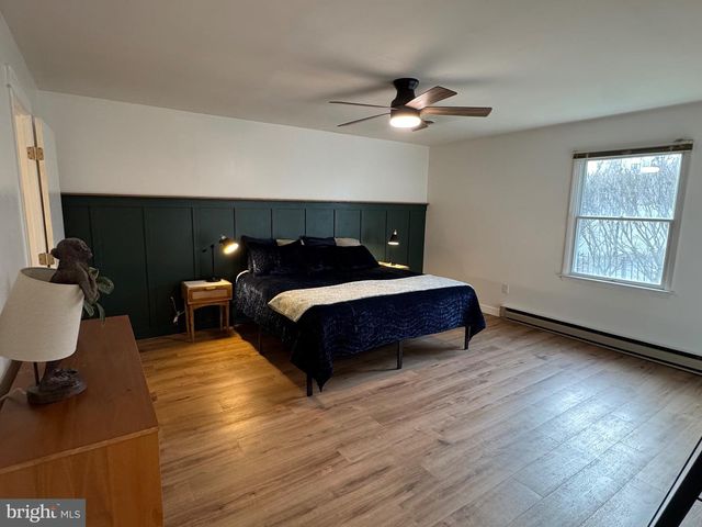 313 CROGHAN DR, Carlisle, PA 17013